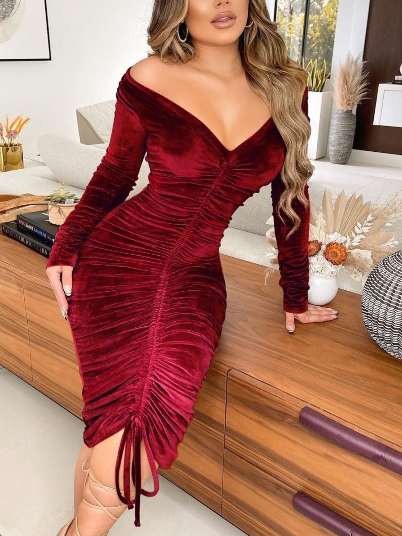 Women's Dresses V Neck Off The Shoulder Velvet Ruched Mid - length Dresses - Walmarkettt.com