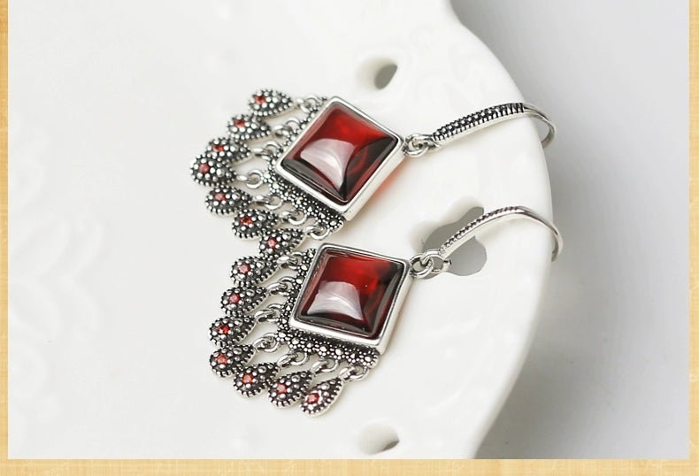 Women's Vintage Garnet Leaves New Year Earrings - Walmarkettt.com