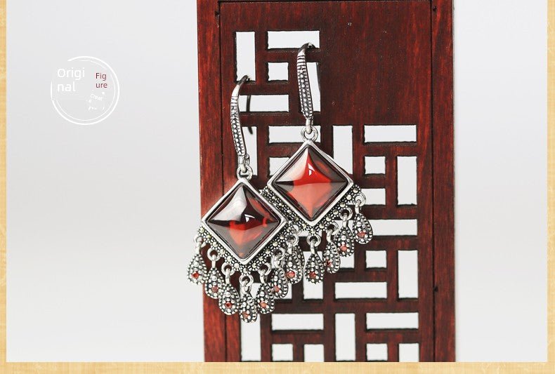 Women's Vintage Garnet Leaves New Year Earrings - Walmarkettt.com