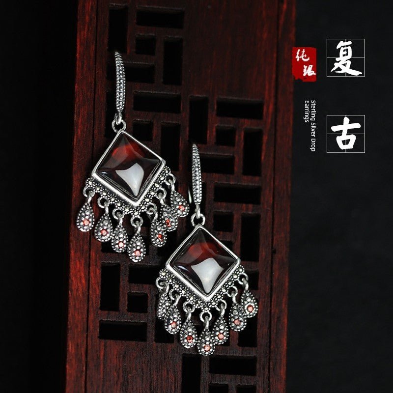 Women's Vintage Garnet Leaves New Year Earrings - Walmarkettt.com